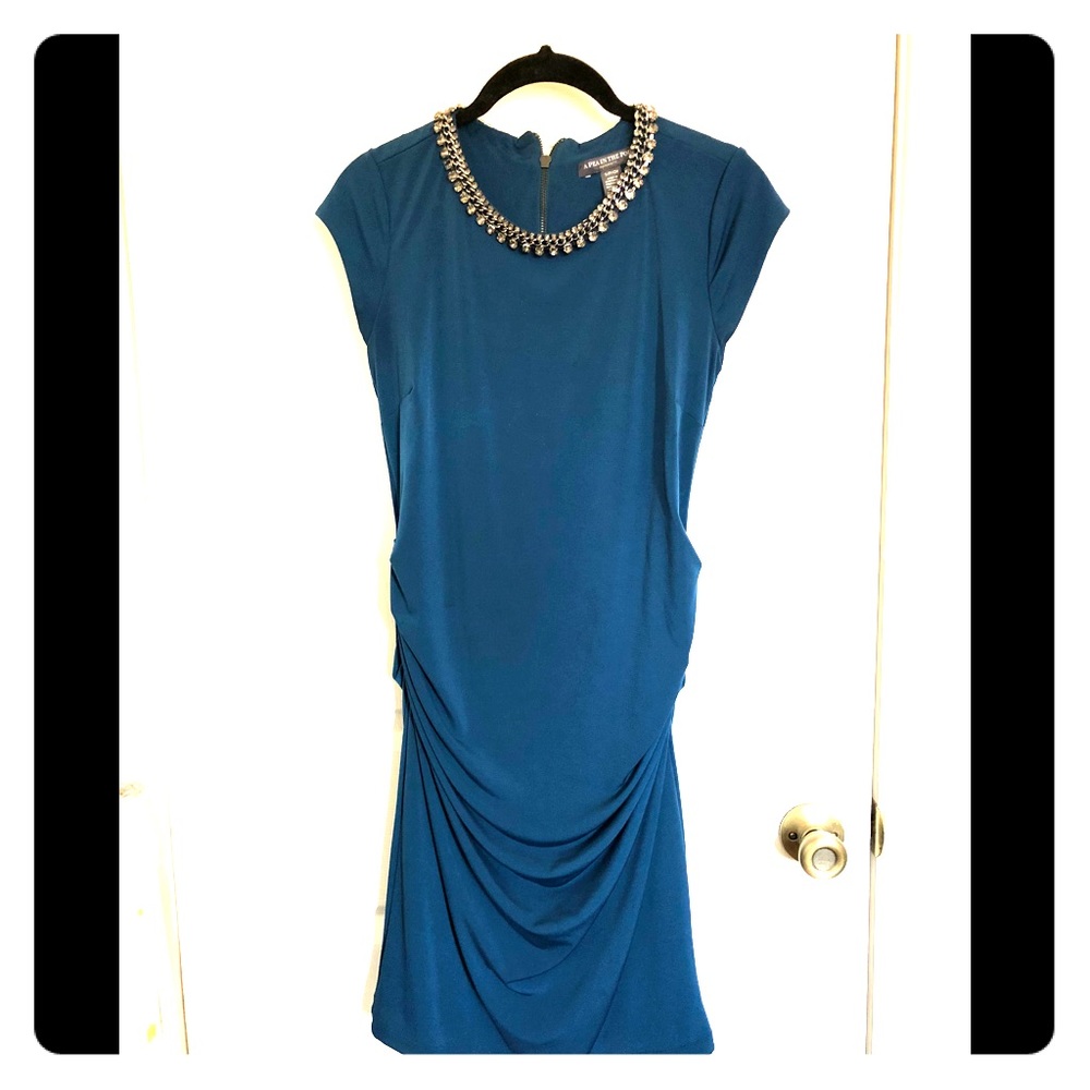 A pea in the pod maternity dress